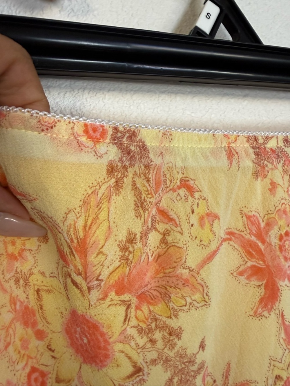 Vintage Chadwicks 100% Silk Floral Maxi Skirt Yellow Elastic Waist Size Large - Picture 4 of 8